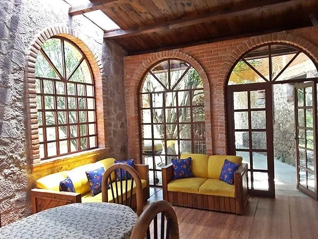Guest house Sol Y Luna Mexico City